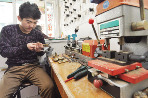 毕节地区开锁店为啥“牛号”频现 听开锁师傅讲什么锁最防盗