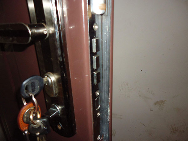 毕节地区防盗门换锁芯注意事项